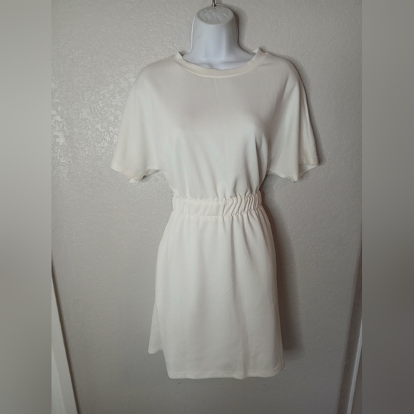 Elegant White Elastic Stretch Waist T Shirt Dress With Pockets Size Medium - Picture 7 of 9